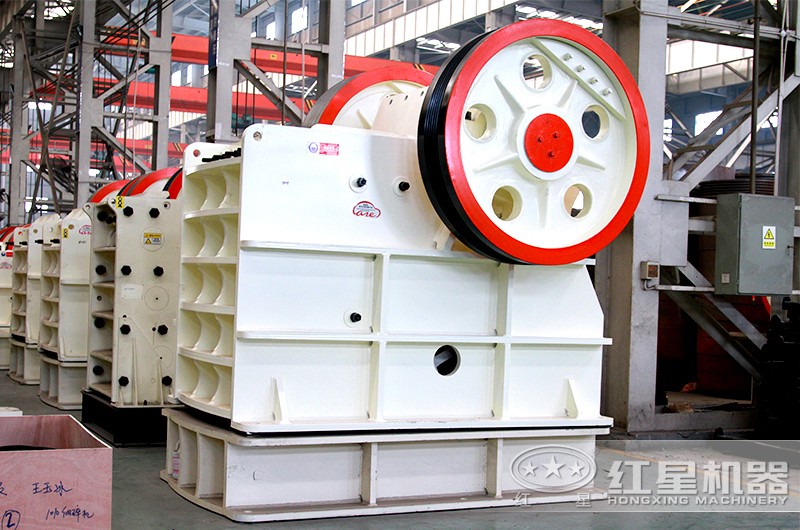 快播视频污版机器破碎设备生产车间