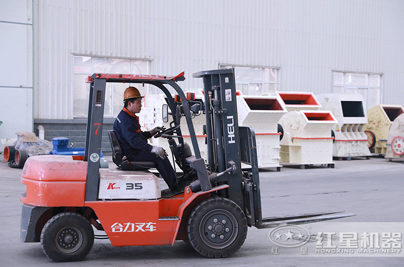 快播视频污版机器厂区