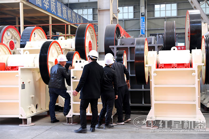 客户直接来厂检测设备，表示对快播视频污版的服务满意